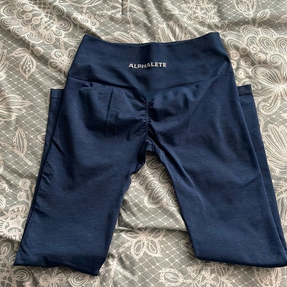 Alphalete Amplify Oceania (OG colors) Leggings - Picture 1 of 6